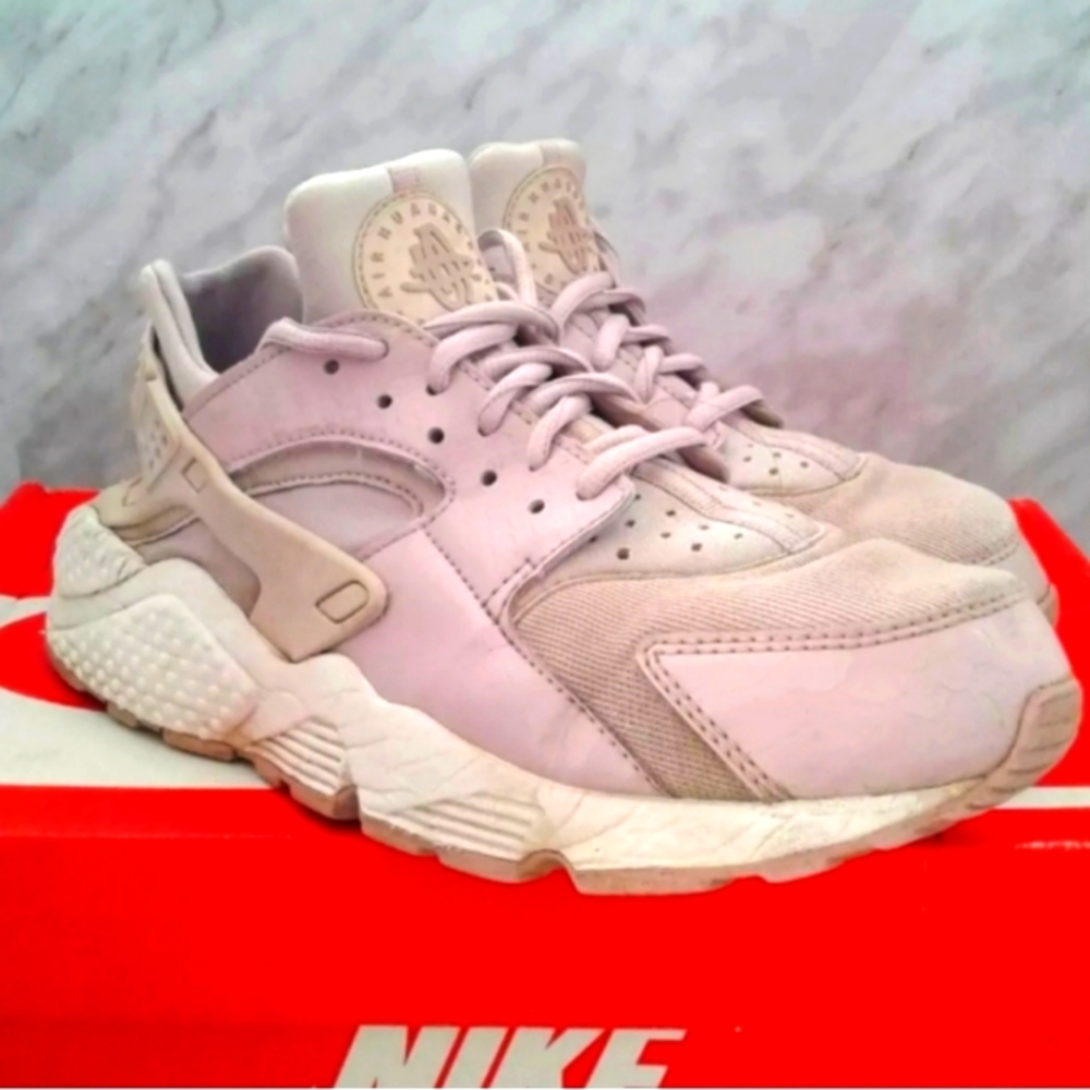 NIKE AIR HUARACHE RUN 634835-029 Grey Rose Pink White Womens Sz 8.5
